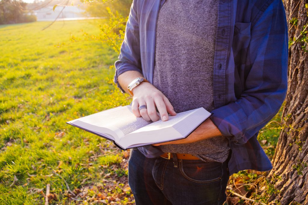 How to Read Scripture Devotionally